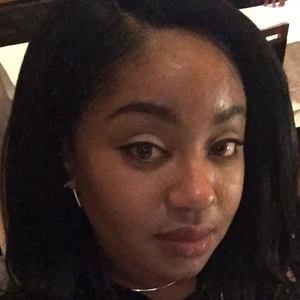 Meet your Posher, Dara